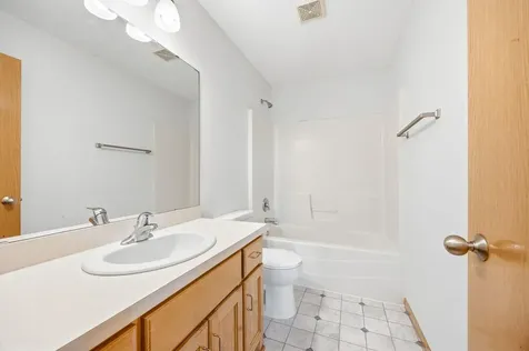1026 Pioneer Trail SE Cambridge MN 55008