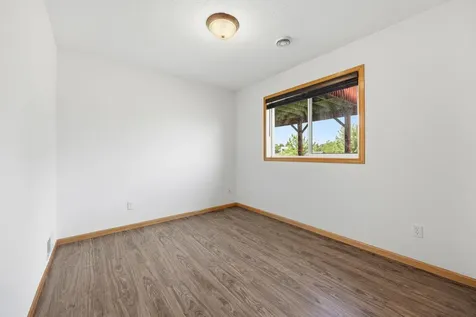 1026 Pioneer Trail SE Cambridge MN 55008