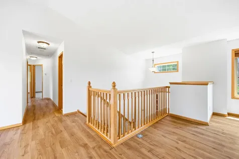 1026 Pioneer Trail SE Cambridge MN 55008
