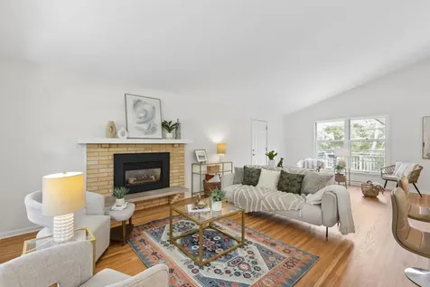 24850 Amlee Road Shorewood MN 55331
