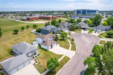 3104 31st Street S Fargo ND 58103