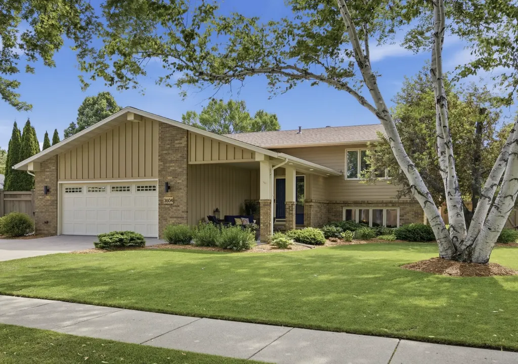 3604 Rivershore Drive S Moorhead MN 56560