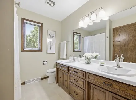 3604 Rivershore Drive S Moorhead MN 56560