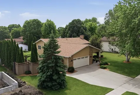 3604 Rivershore Drive S Moorhead MN 56560