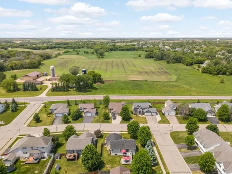 26585 Evergreen Trail Elko New Market MN 55020
