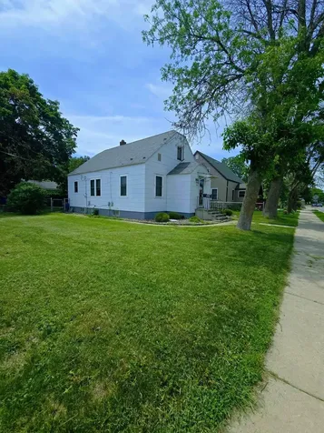 1805 Division Street W Faribault MN 55021