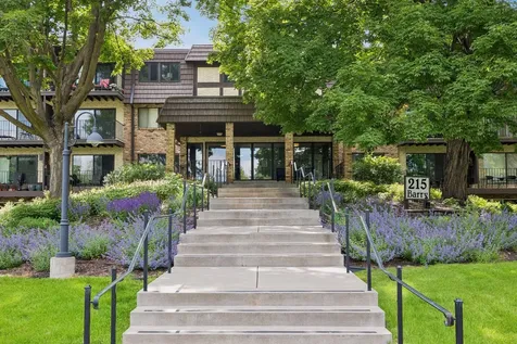 215 Barry Avenue S Wayzata MN 55391