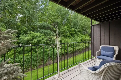215 Barry Avenue S Wayzata MN 55391
