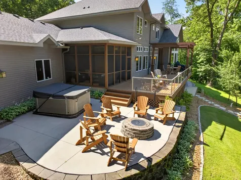 4400 Ettenmoor Lane SW Rochester MN 55902