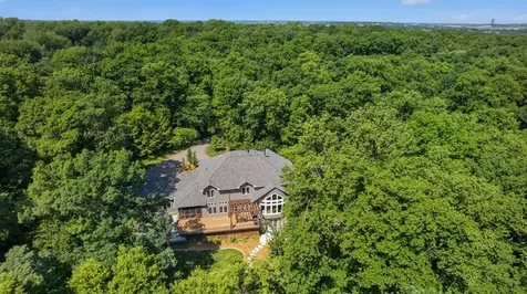 4400 Ettenmoor Lane SW Rochester MN 55902