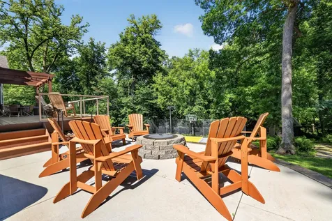 4400 Ettenmoor Lane SW Rochester MN 55902