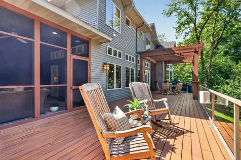 4400 Ettenmoor Lane SW Rochester MN 55902