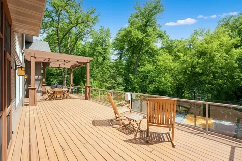 4400 Ettenmoor Lane SW Rochester MN 55902