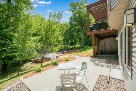 4400 Ettenmoor Lane SW Rochester MN 55902