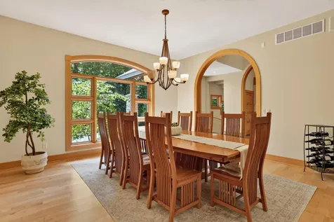4400 Ettenmoor Lane SW Rochester MN 55902