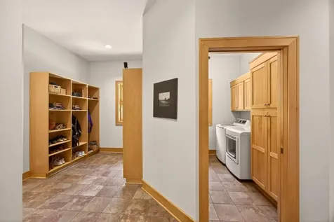 4400 Ettenmoor Lane SW Rochester MN 55902