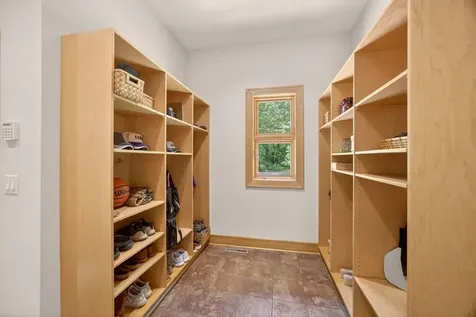 4400 Ettenmoor Lane SW Rochester MN 55902