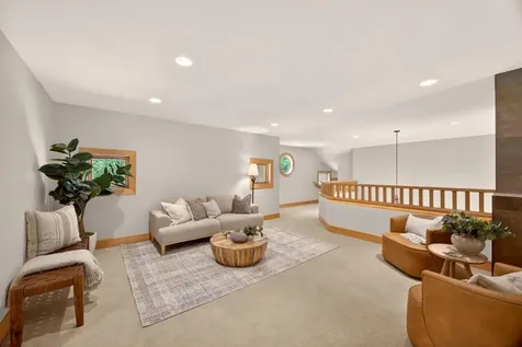 4400 Ettenmoor Lane SW Rochester MN 55902