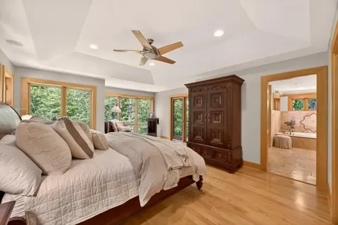 4400 Ettenmoor Lane SW Rochester MN 55902