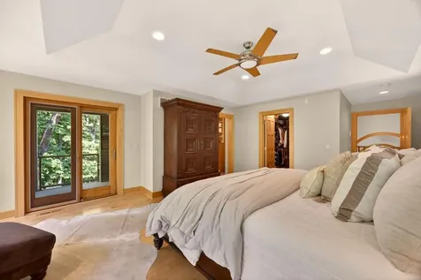 4400 Ettenmoor Lane SW Rochester MN 55902