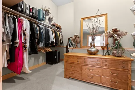 4400 Ettenmoor Lane SW Rochester MN 55902