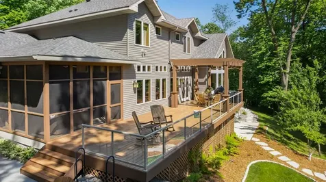 4400 Ettenmoor Lane SW Rochester MN 55902