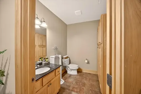 4400 Ettenmoor Lane SW Rochester MN 55902