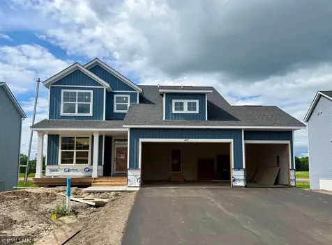 1667 Meadows Drive East Bethel MN 55011