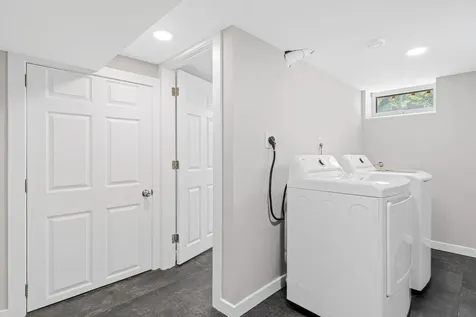 7990 E River Road Minneapolis MN 55432