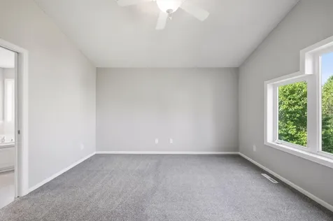 20911 Illinois Path Lakeville MN 55044