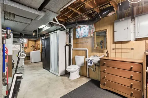 2010 W 54th Street Minneapolis MN 55419