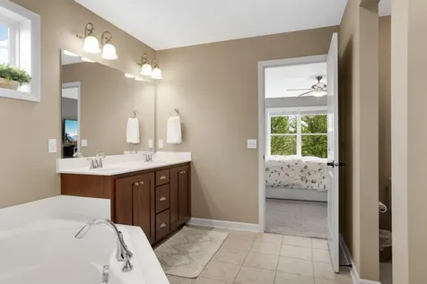 3582 Springwood Path Eagan MN 55123