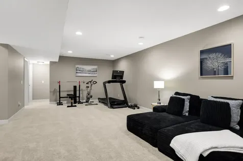 3582 Springwood Path Eagan MN 55123