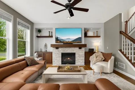 3582 Springwood Path Eagan MN 55123