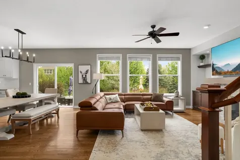 3582 Springwood Path Eagan MN 55123