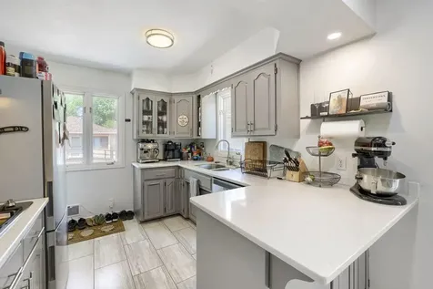 2550 Aldine Street Roseville MN 55113