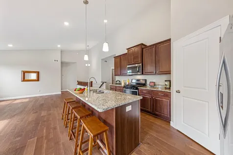 137 Bluff Lane Dundas MN 55019