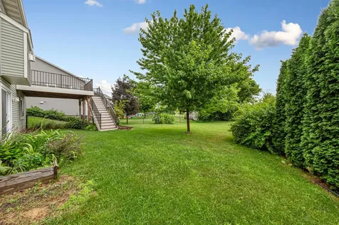 137 Bluff Lane Dundas MN 55019