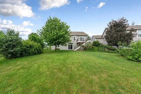 137 Bluff Lane Dundas MN 55019