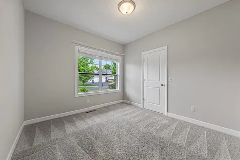 137 Bluff Lane Dundas MN 55019