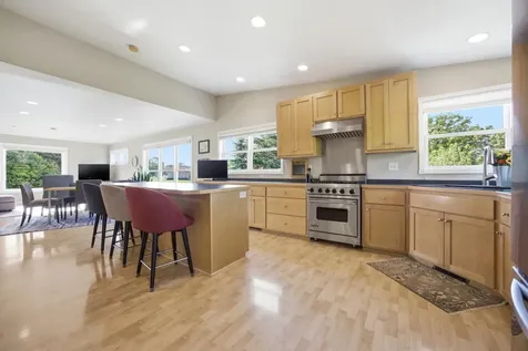 1323 S River Drive Moorhead MN 56560