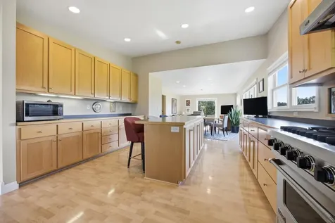 1323 S River Drive Moorhead MN 56560