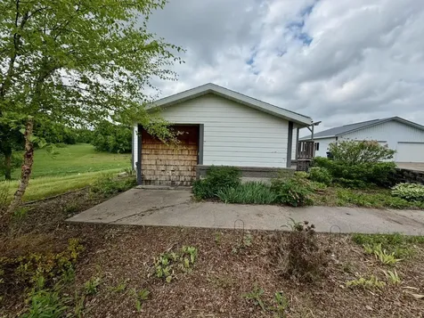 35715 260th Avenue Erhard MN 56534