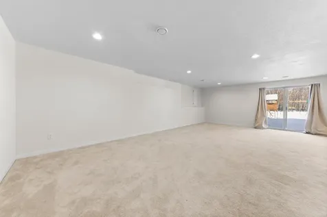 22608 Zion Parkway NW Oak Grove MN 55005
