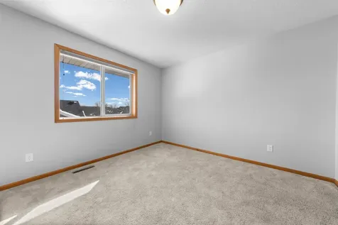 22608 Zion Parkway NW Oak Grove MN 55005