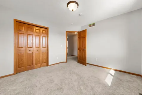 22608 Zion Parkway NW Oak Grove MN 55005