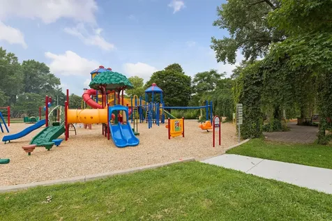 4525 Park Commons Drive Saint Louis Park MN 55416