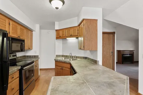 197 Kent Street Saint Paul MN 55102