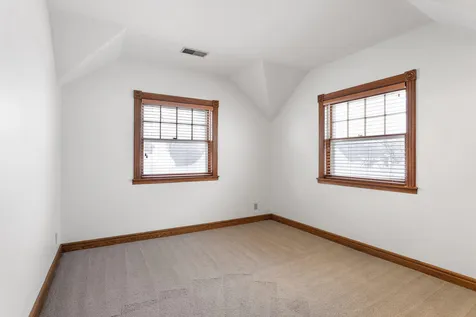 197 Kent Street Saint Paul MN 55102