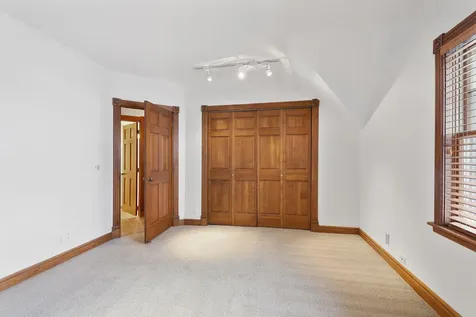 197 Kent Street Saint Paul MN 55102
